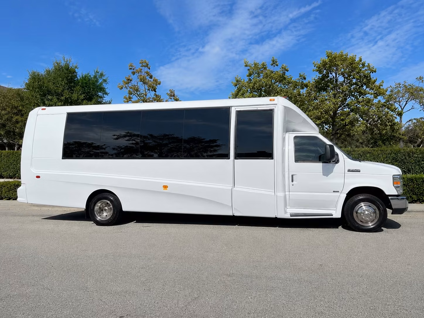 18 passenger minibus