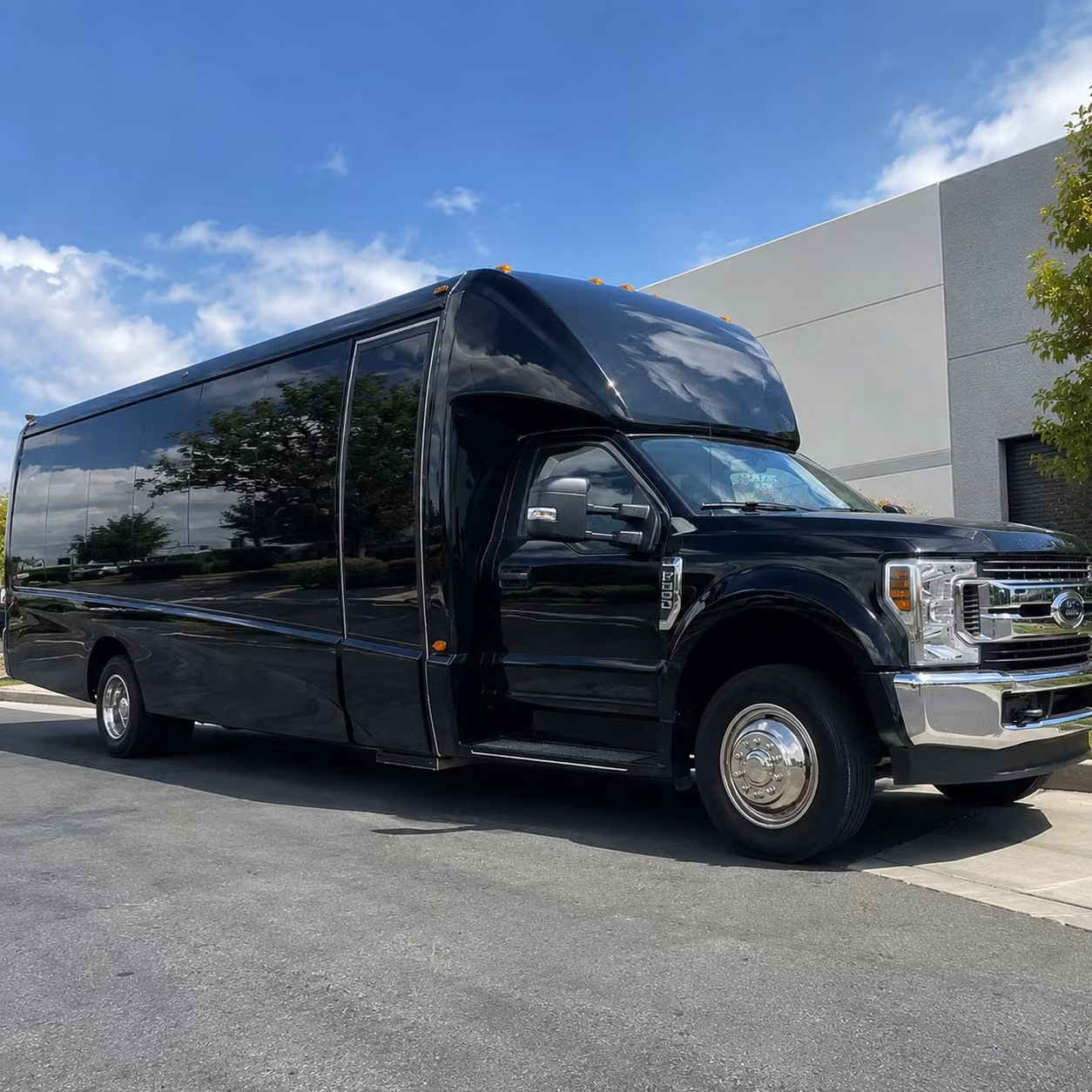 20 passenger minibus