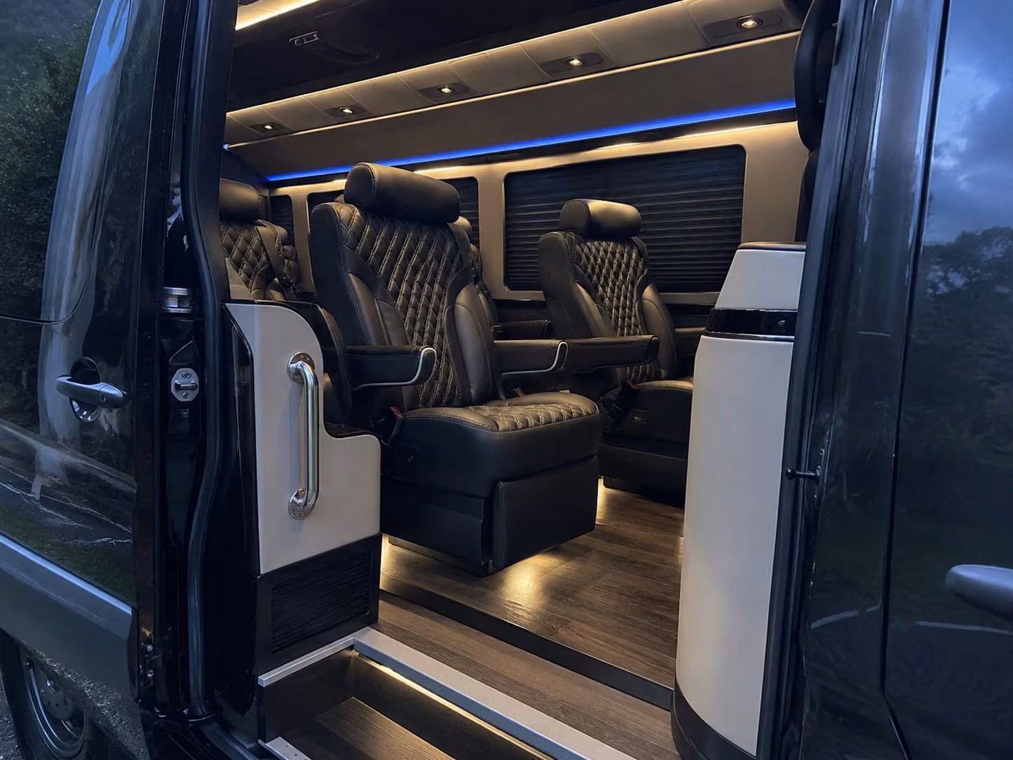 nashville wedding transportation