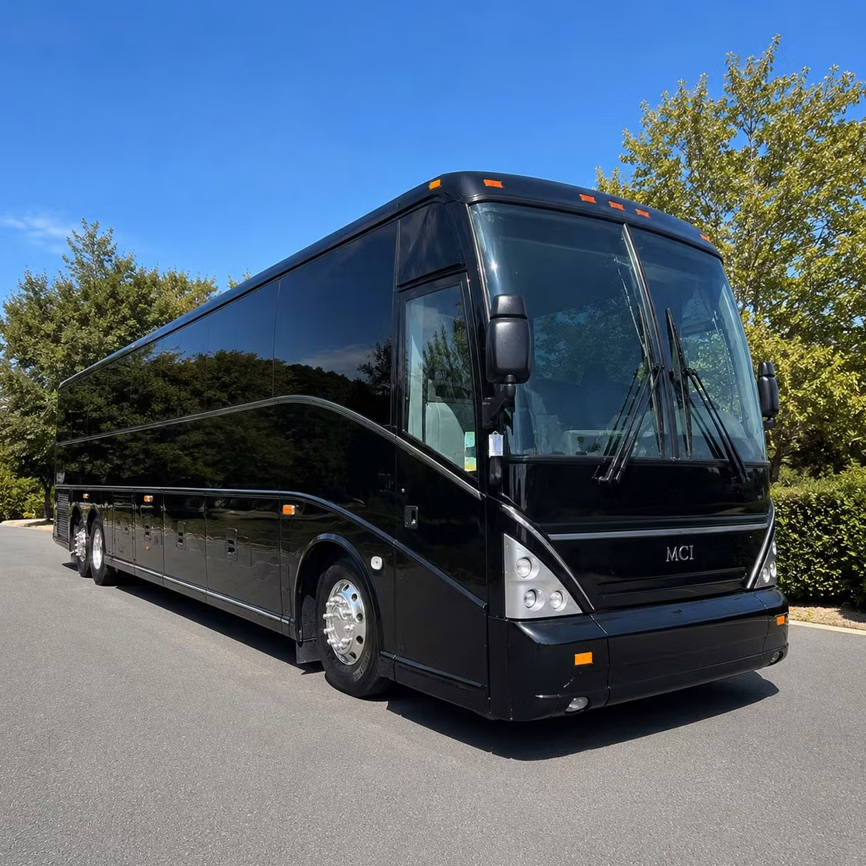 shuttle buses for nashville weddings receptions and rehearsal dinners
