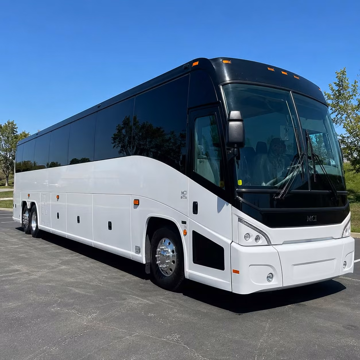 you can find and book airport transportation in nashville and any nearby city